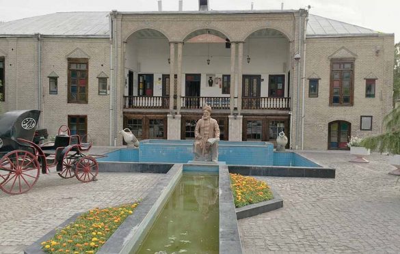 دبیرستان مستوفی مشهد یا همان فرهنگسرای بهشت